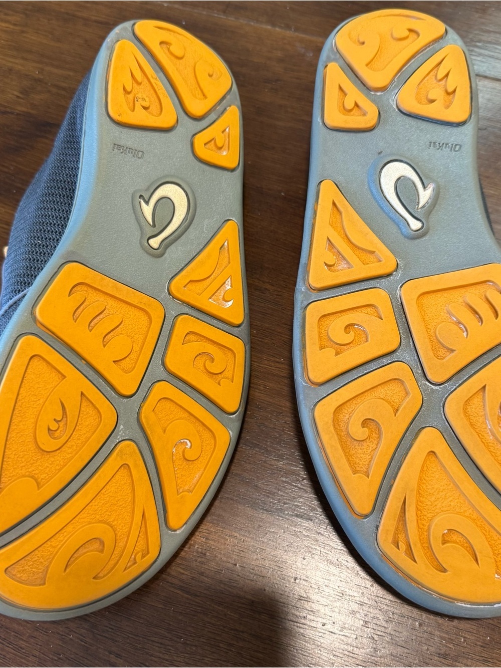 Olukai Nohea Mesh Men's Gray Orange Slip On Slide Boat Deck 10188-4242 SIZE 8.5 - Picture 6 of 9